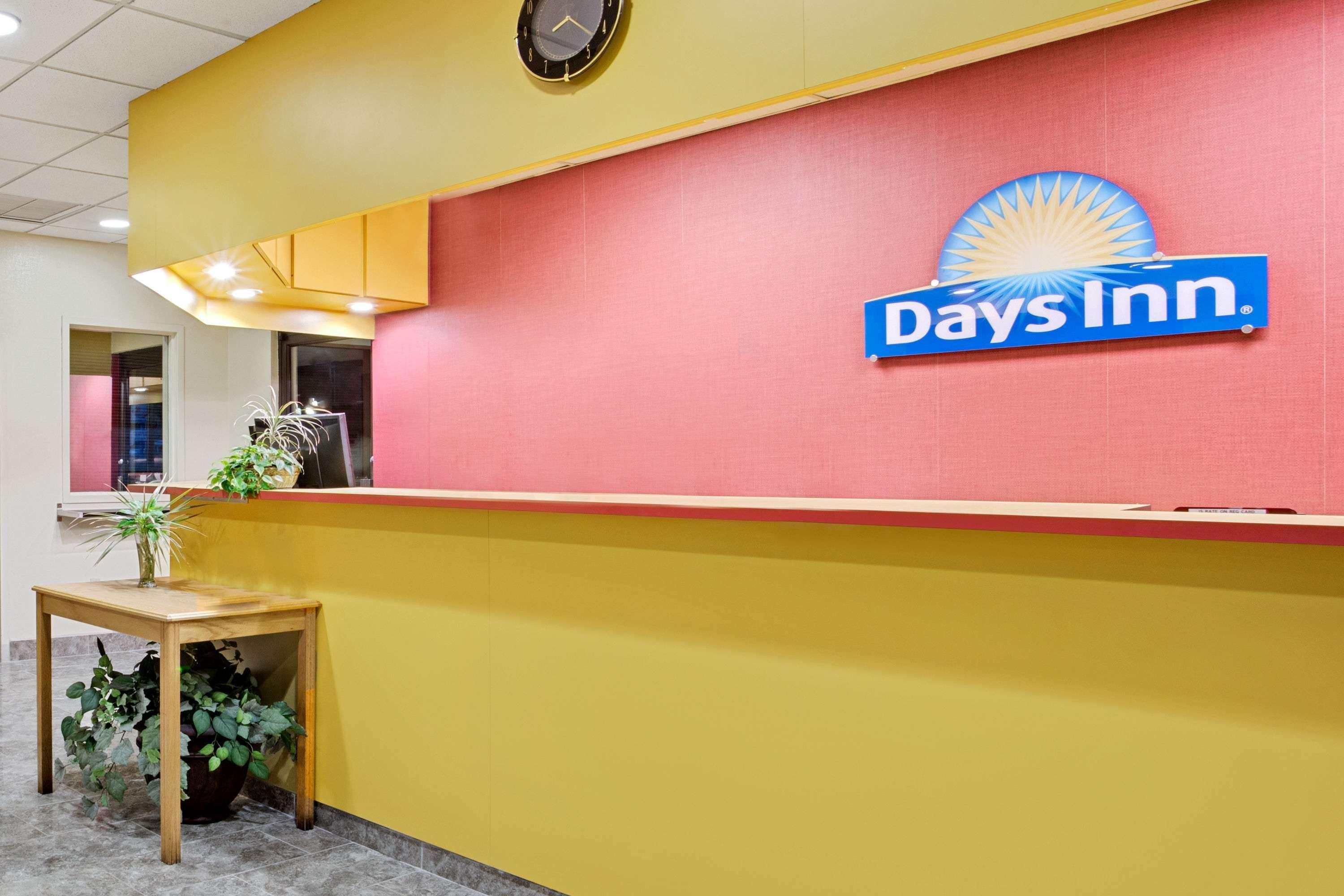 Days Inn By Wyndham Bradenton - Near The Gulf Exterior foto